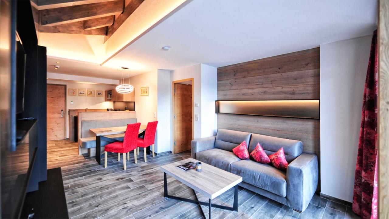 Hotel Garni Stefanie Ischgl Exterior photo